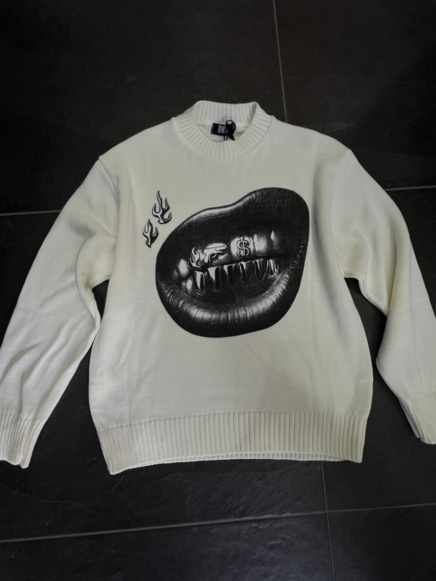 MAGLIONCINO KISS BIANCO