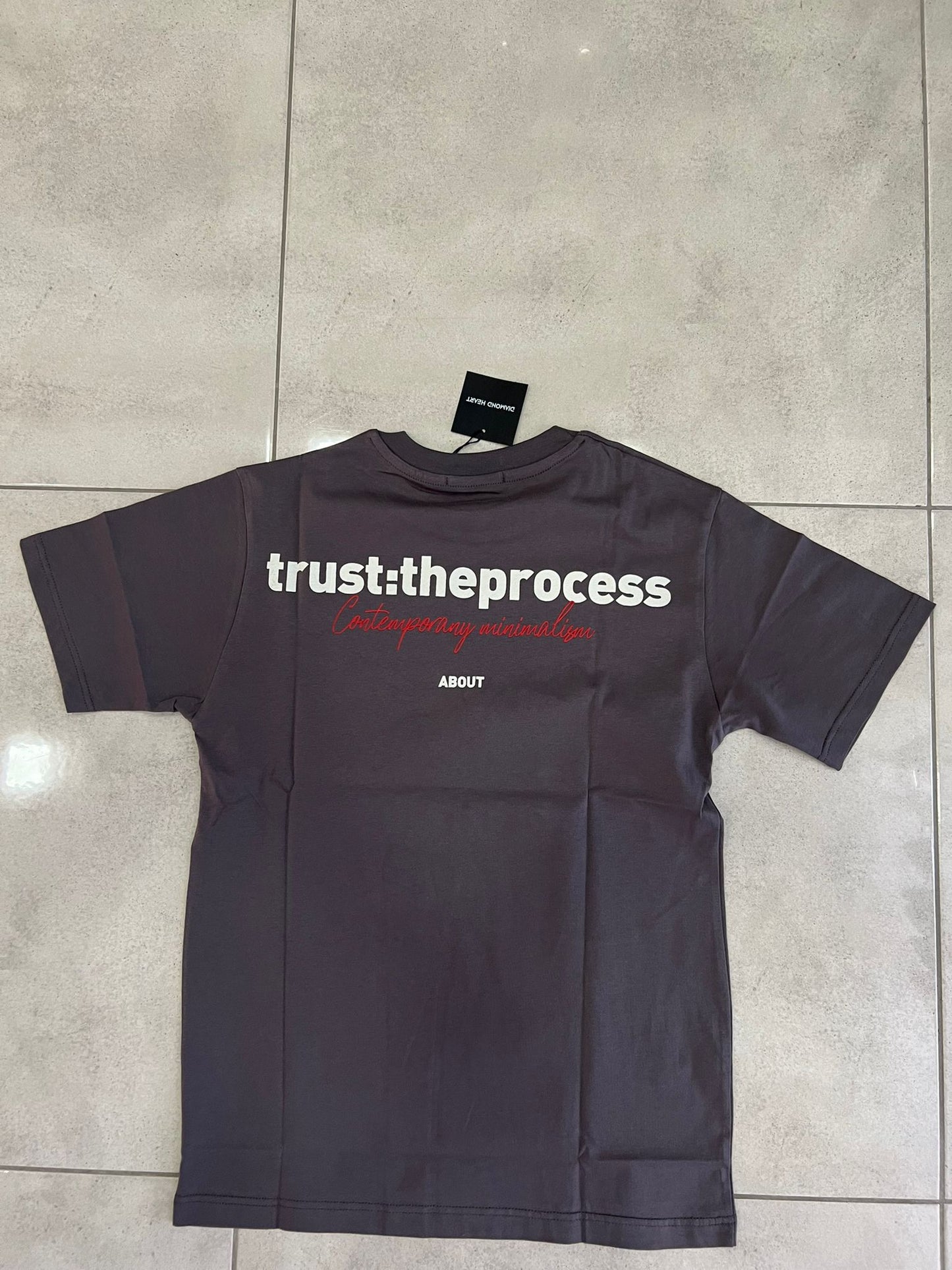 T-SHIRT TRUST THE PROCESS